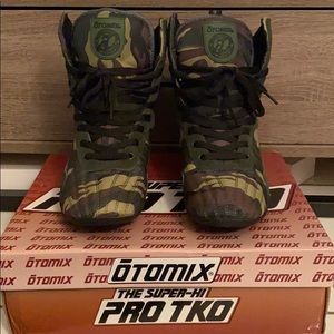 Otomix Pro TKO